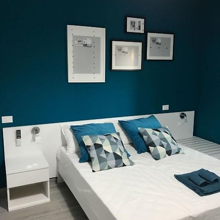 B&B Luxury Apartments Pulsano Εξωτερικό φωτογραφία