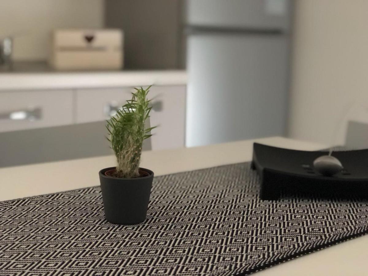 B&B Luxury Apartments Pulsano Εξωτερικό φωτογραφία