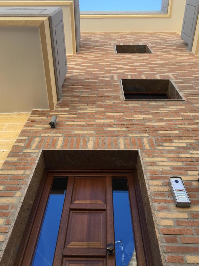B&B Luxury Apartments Pulsano Εξωτερικό φωτογραφία